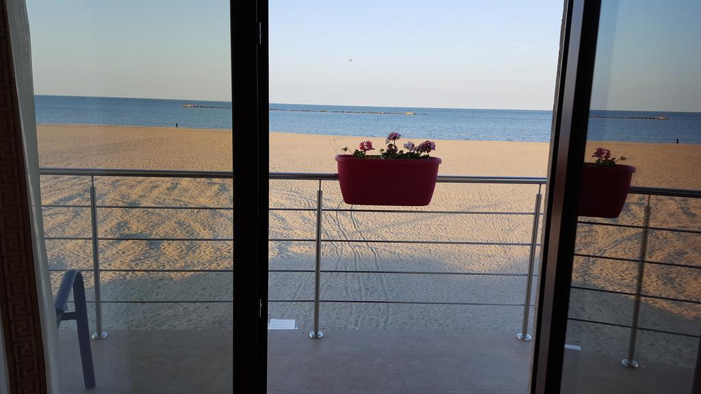 Hotel Solea Beach Mamaia Exterior foto